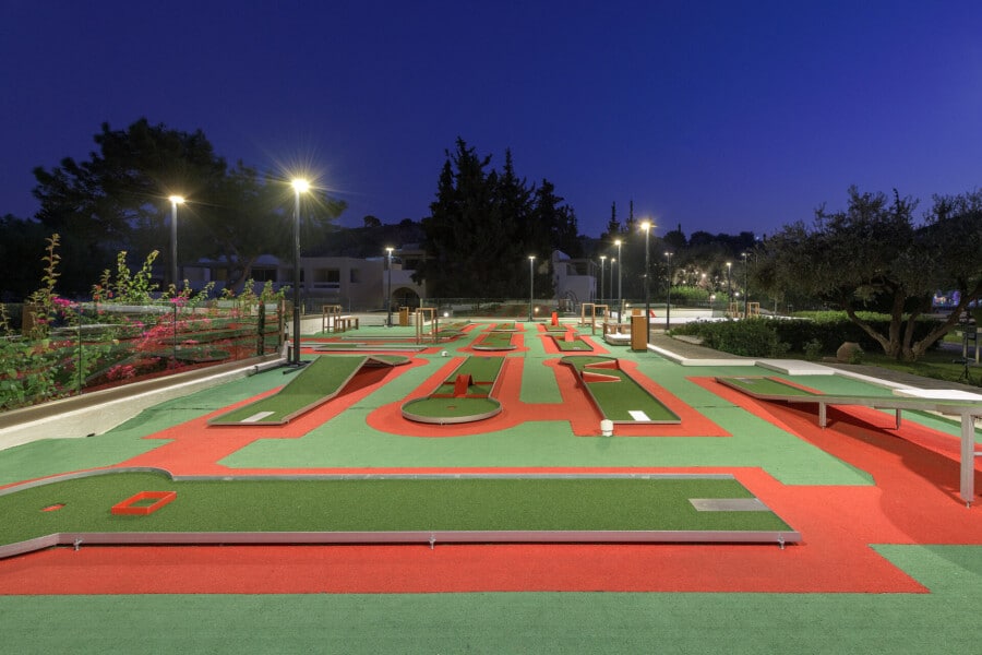 Mini Golf Court