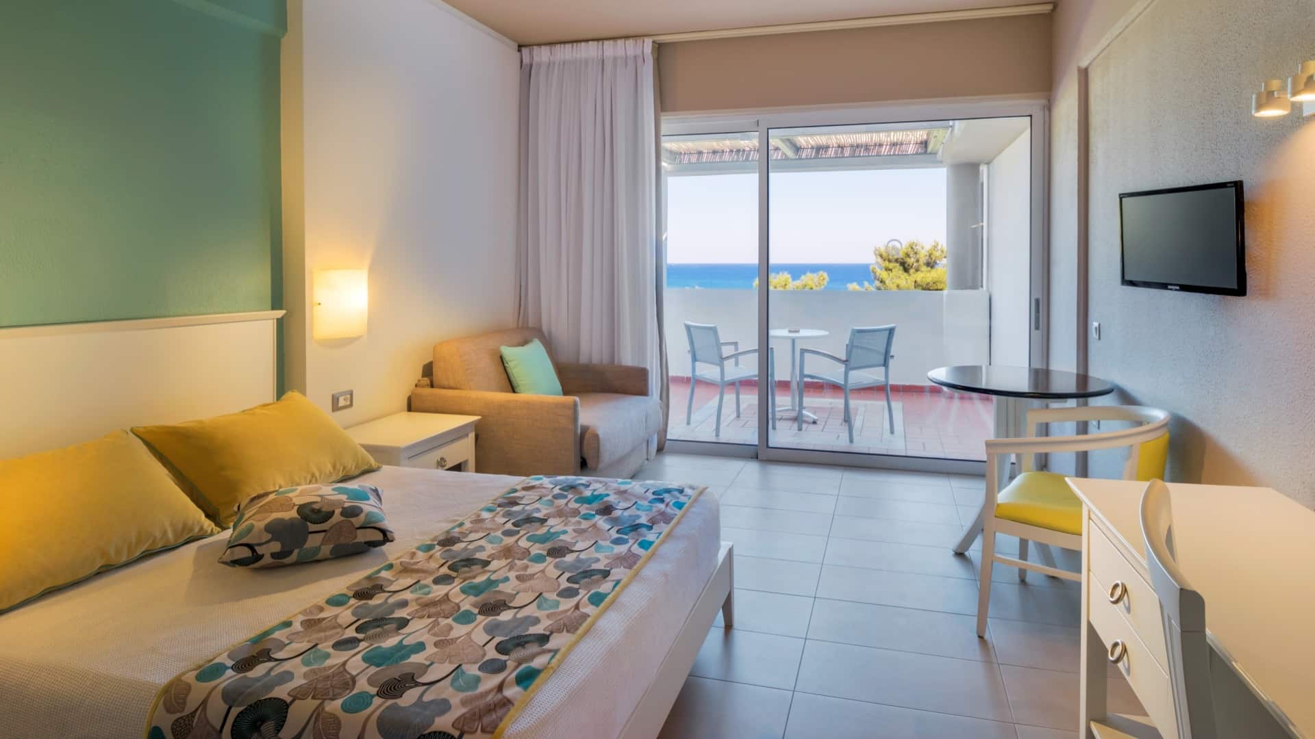 Double_Room_Sea_View_crp