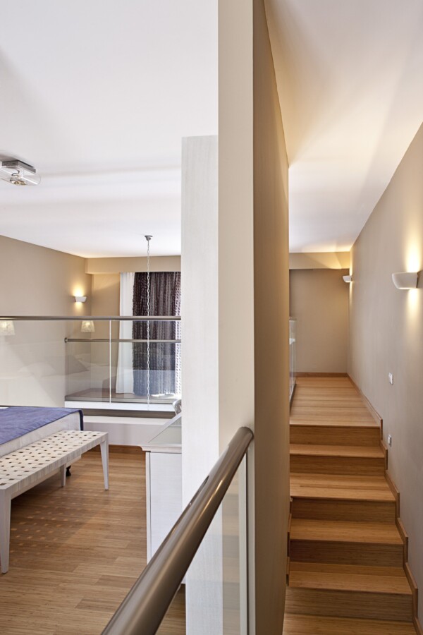Maisonette Private Pool -staircase to 2nd floor
