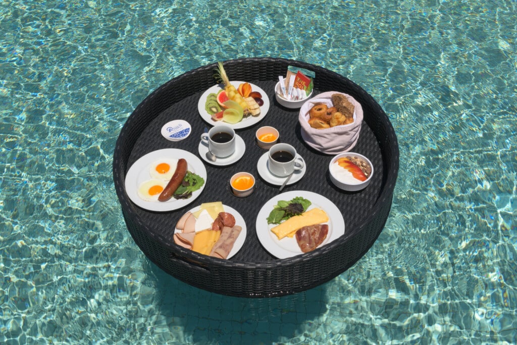 Payable-Extra-Floating-Breakfast-Basket