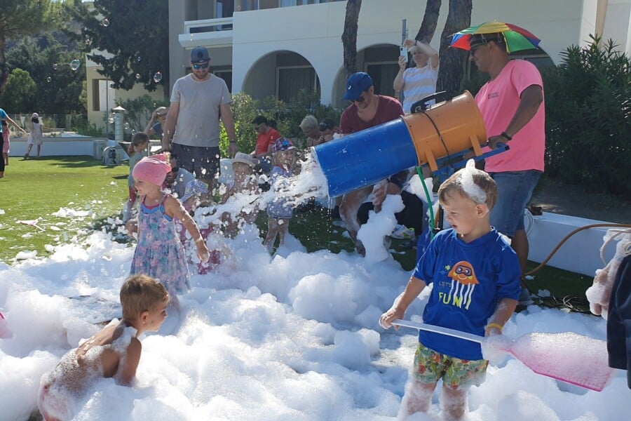 foam_party