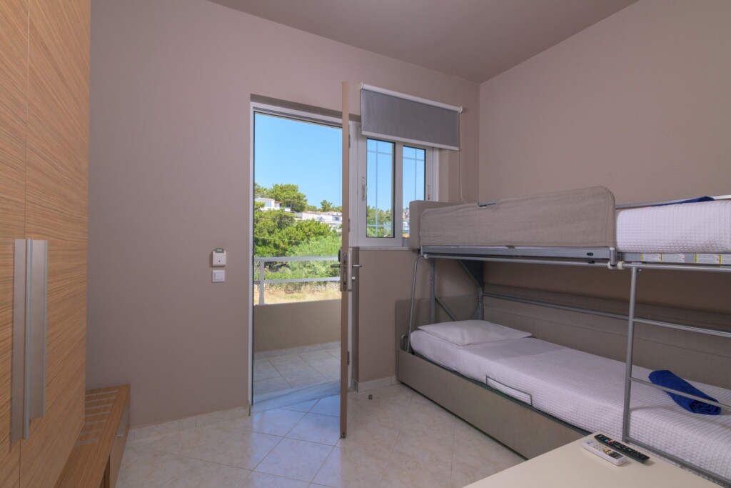 Aeolos Family Rooms